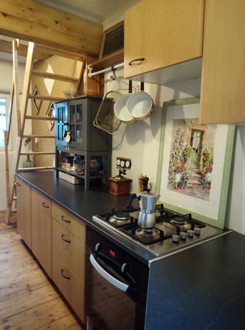 Vue avec escalier - Cuisine-1